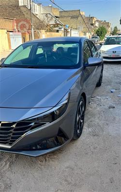 هیوندای ئەلەنترا